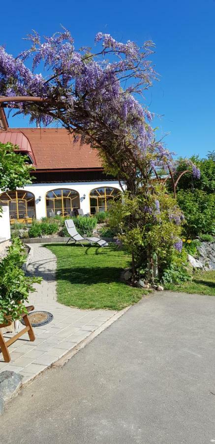 Hotel Garni Huegellandhof Neuhaus am Klausenbach Exterior photo
